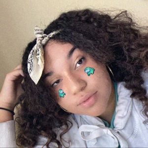 Meet your Posher, Bethany